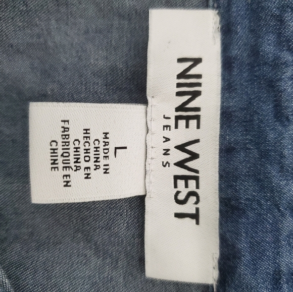 NINE WEST Woman's Denim Babydoll Dress Size Large Lightweight Flowy - Picture 5 of 6
